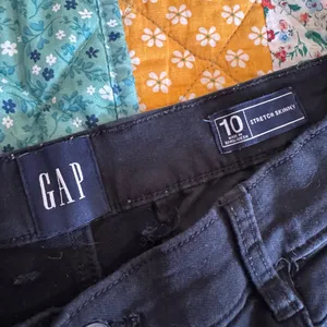 Gap Size 10 Black Skinny Pants thumbnail 4
