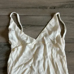 Veresa knit dress Size undefined thumbnail 2