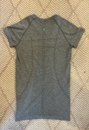 Lululemon Swiftly Tech Gray thumbnail 2