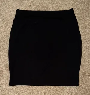 Classic Black Women's Skirt thumbnail 1