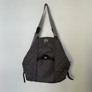 Mosey Life Baggallini Gray/Lavender Convertible Backpack Bag Travel Packable thumbnail 2