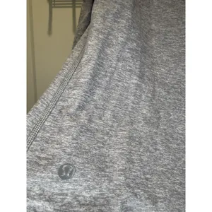 Lululemon Just Breathe Long Sleeve Top Women's Medium 10 Light Gray Athletic thumbnail 5
