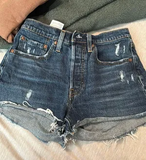 Levi’s 501 Shorts thumbnail 1