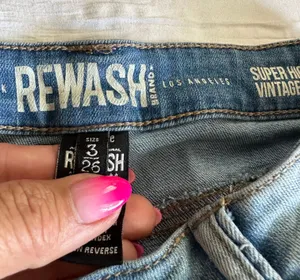 Jean Shorts thumbnail 8