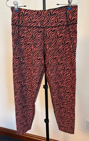 Victoria's Secret Black and Red Zebra-Print Leggings thumbnail 1