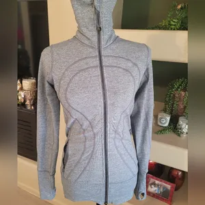 Lululemon Define Jacket thumbnail 2