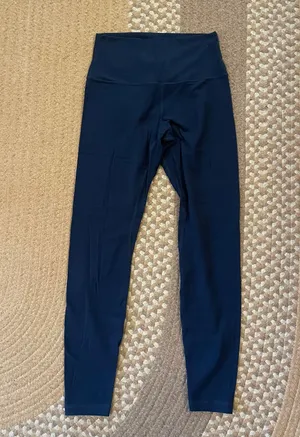 Lululemon Align High-Rise Pants 25” thumbnail 2