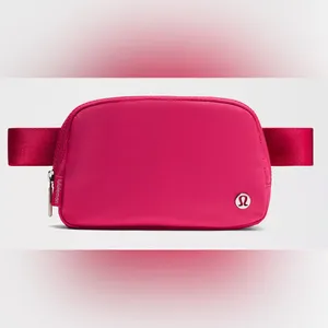 Lululemon Athletica Everywhere Belt‎ Bag in Raspberry Coulis Crossbody Sporty thumbnail 2