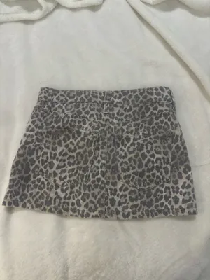 Leopard Mini Denim Skirt Gray Size 23 thumbnail 2