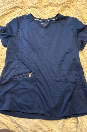 Scrubs and beyond top Blue Size L thumbnail 1
