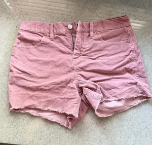 Pink Gap corduroy shorts   thumbnail 1