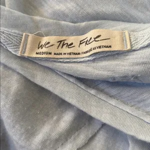 Free People We The Free Betty Long Sleeve Tee Top Sz M Sky Blue One Pocket thumbnail 3