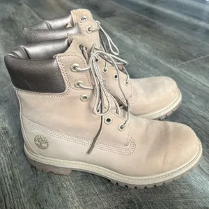 Timberland Classic 6” Premium Satin Taupe Boots Size 7.5 Anti-fatigue Lace Up thumbnail 16