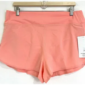 Athleta ‎ Women's High Rise Run with It 2.5" Shorts Peach Size Large Gym Workout thumbnail 1