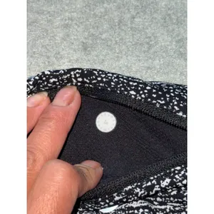 LULULEMON Women's Fit Physique Tight Pant‎ Jacquard Black White Mesh Gauge Sz 4 thumbnail 4