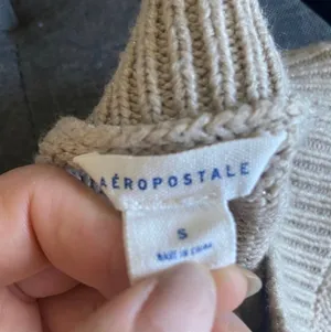 Aeropostale Sweater thumbnail 4