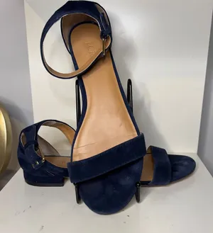 J. Crew‎ Suede Ankle Strap Sandals Minimalist Blue Business Casual-Size 8.5 thumbnail 1
