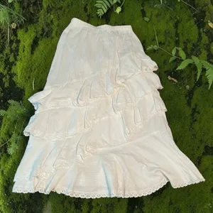 Mable Mischa Crochet Lace White Tired Ruffle Maxi Skirt Coastal Cowgirl Boho M thumbnail 8