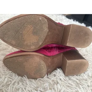 Sugar SGR Comet Pink Rhinestone Western Ankle Boots Block Heel Women's Size 7M‎ thumbnail 6