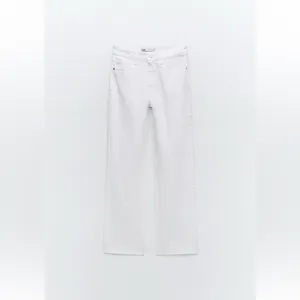 Zara Women's Z1975 Straight Leg White Jeans thumbnail 2