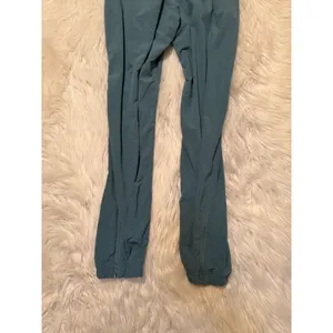 Halara Women's Sz XS High Waist Eyelet 2-in-1 Zip Hem Running Joggers Stone Blue thumbnail 10