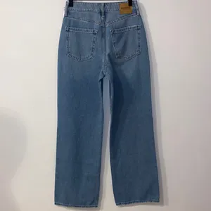 NWT!! Hollister Ultra High Rise Baggy Jeans Size 25R / 0R thumbnail 10