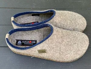 🚫SOLD🚫Haflinger Wool Slip On Shoes Size 39 thumbnail 1