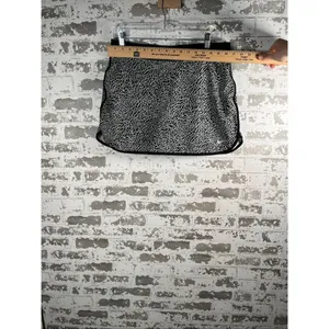 Nike | women golf black and white mini skirt with undershorts thumbnail 5