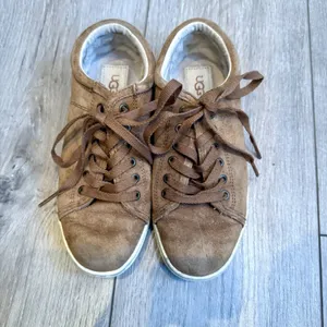 Ugg Suede lace Up Oxford Casual Shoes Women's Size‎ 6 Brown Tan thumbnail 2