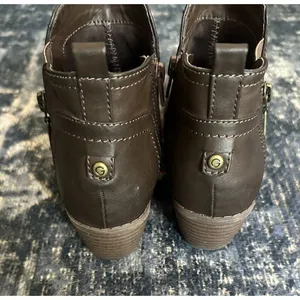 G By Guess Bootie Womens 6.5 Heel Side Zip Ankle Boots Brown Faux Leather thumbnail 6