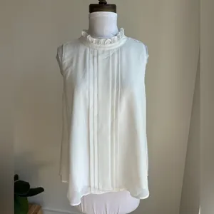 Anthropologie Sunday In Brooklyn White Pleated Ruffle Neck Blouse thumbnail 2