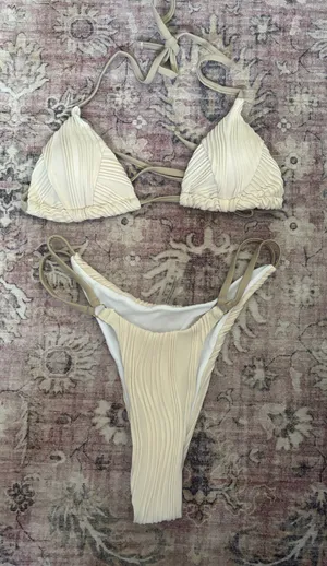 SHEIN Tan and Brown Bathing Suit Set thumbnail 1