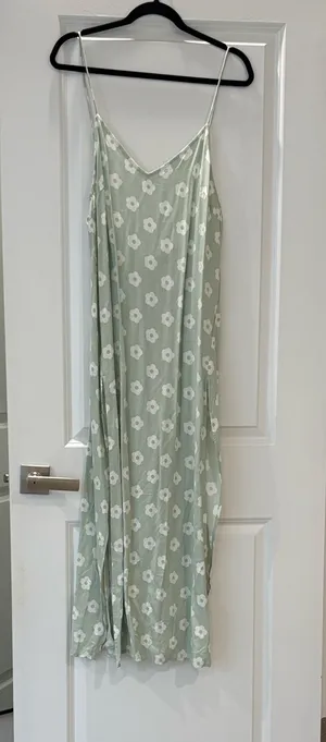 Motel Rocks Mint Green Floral Dress thumbnail 3