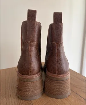 MIA Chunky Brown Boots  thumbnail 3