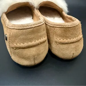 UGG Kaley Wisp Suede Sheepskin Loafer Size 6 thumbnail 8