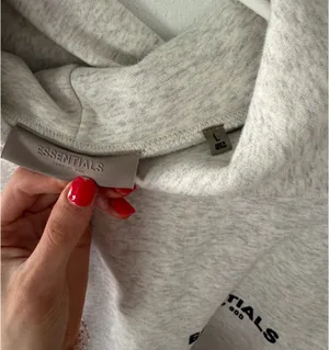 Essentials Fear of God Sweatshirt thumbnail 4