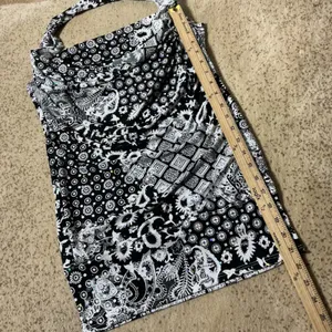 Endless Sun Paisley Bandana Cowl Halter Top Womens M Black White Y2K Rhinestone thumbnail 2