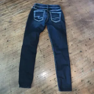 Silver western distressed dark wash normcore skinny jeans thumbnail 3