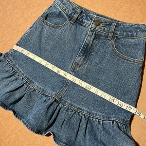 Brandy Melville Y2K ruffled denim mini skirt by J. Galt, size S thumbnail 6