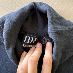 Vintage IDT Long Sleeve Turtleneck Blue Size XL thumbnail 6