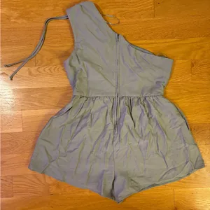Francesca’s Romper thumbnail 6