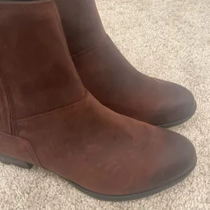 SOREL Lolla Chelsea Ankle Boot Waterproof Brown thumbnail 2