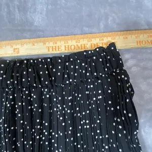 Exlura Pleated Skirt Large Black Polka Dot Maxi Stretchy Swing‎ Flowy Feminine thumbnail 7