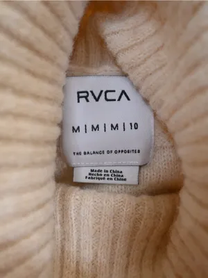 RVCA Women's M Cream Vineyard Turtleneck Boxy Knit Sweater in Oatmeal thumbnail 12