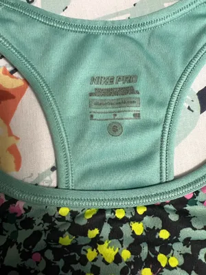 Nike Pro Women’s Sports Bra thumbnail 2