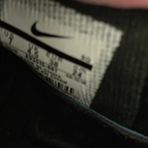 Nike Air Force 1 Women Black Low Back Sneakers.Size-7. thumbnail 7