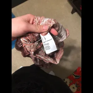 American Eagle Light red and white patterned jumpsuit never worn thumbnail 4