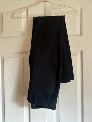 Old Navy Black size 2 pixie flare dress pants thumbnail 3