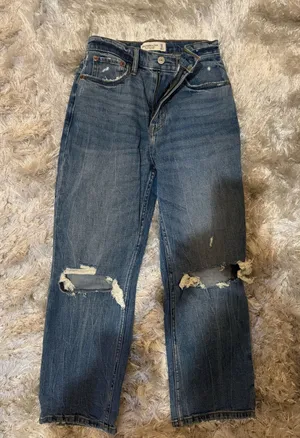 Abercrombie Jeans Straight High-Rise thumbnail 1