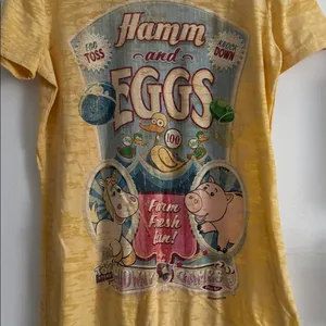Disney Pixar Toy Story "Hamm and Eggs" graphic t-shirt EUC thumbnail 3